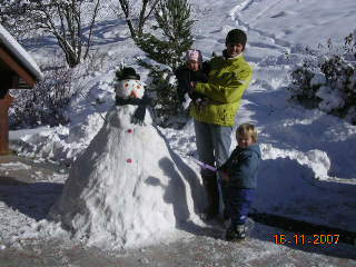 November snow man