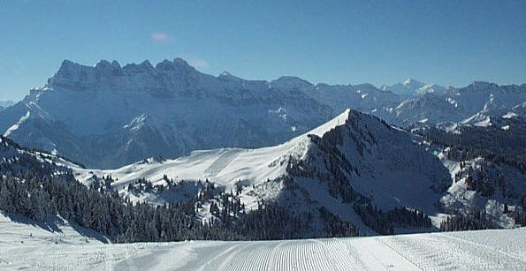 Dents du Midi 3257m & Mont Blanc 4807m